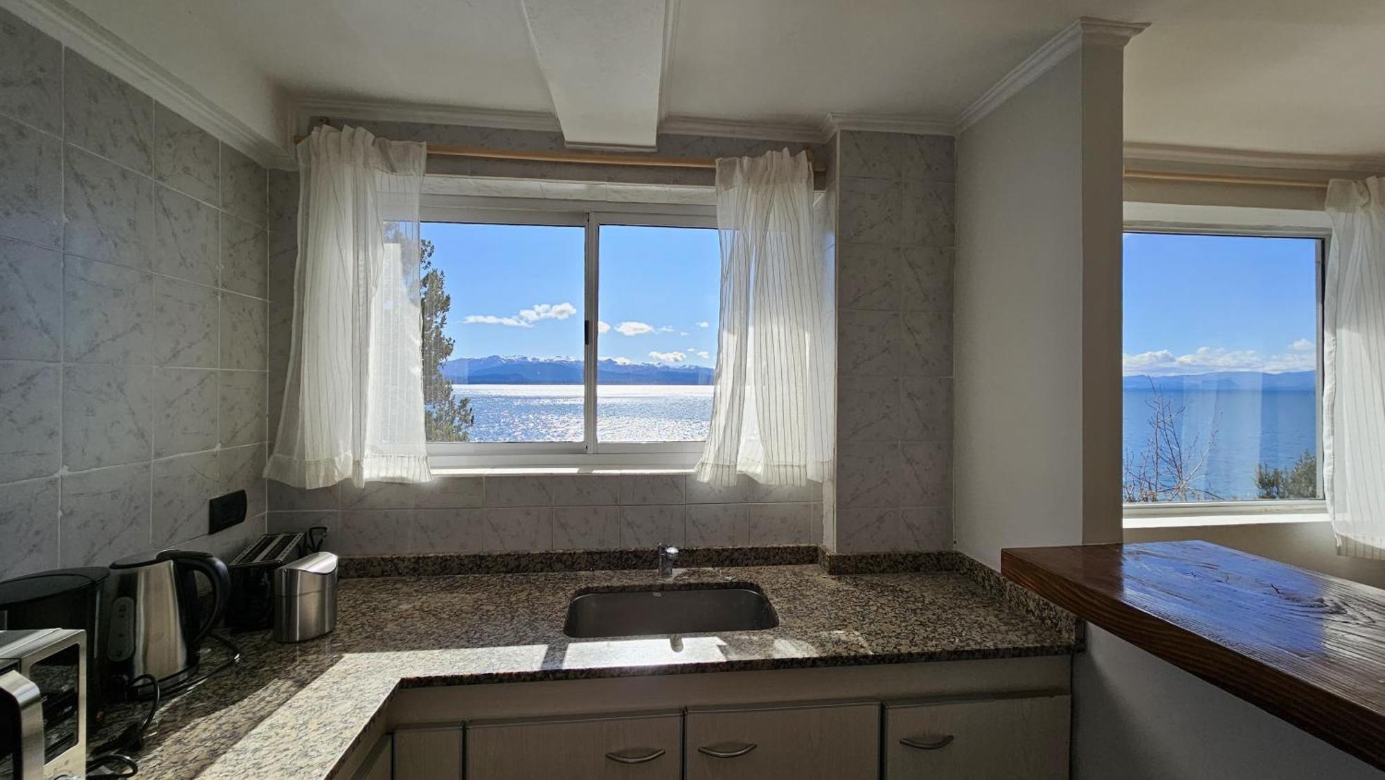 Lake Apartments Bariloche Apartamento